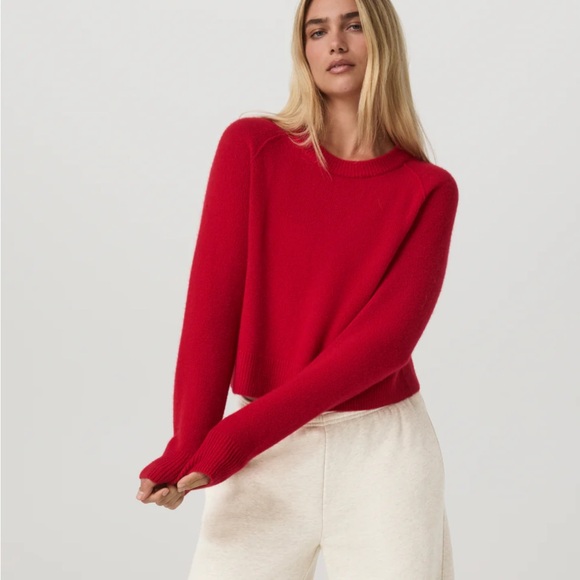 Vuori Émilie Cashmere Crew in Cherry - Picture 3 of 3